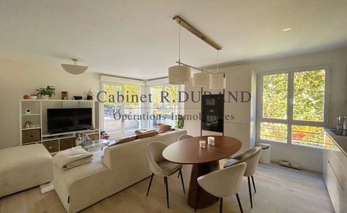 Apartment in Chedal Anglay, La Garenne-Colombes, France 1