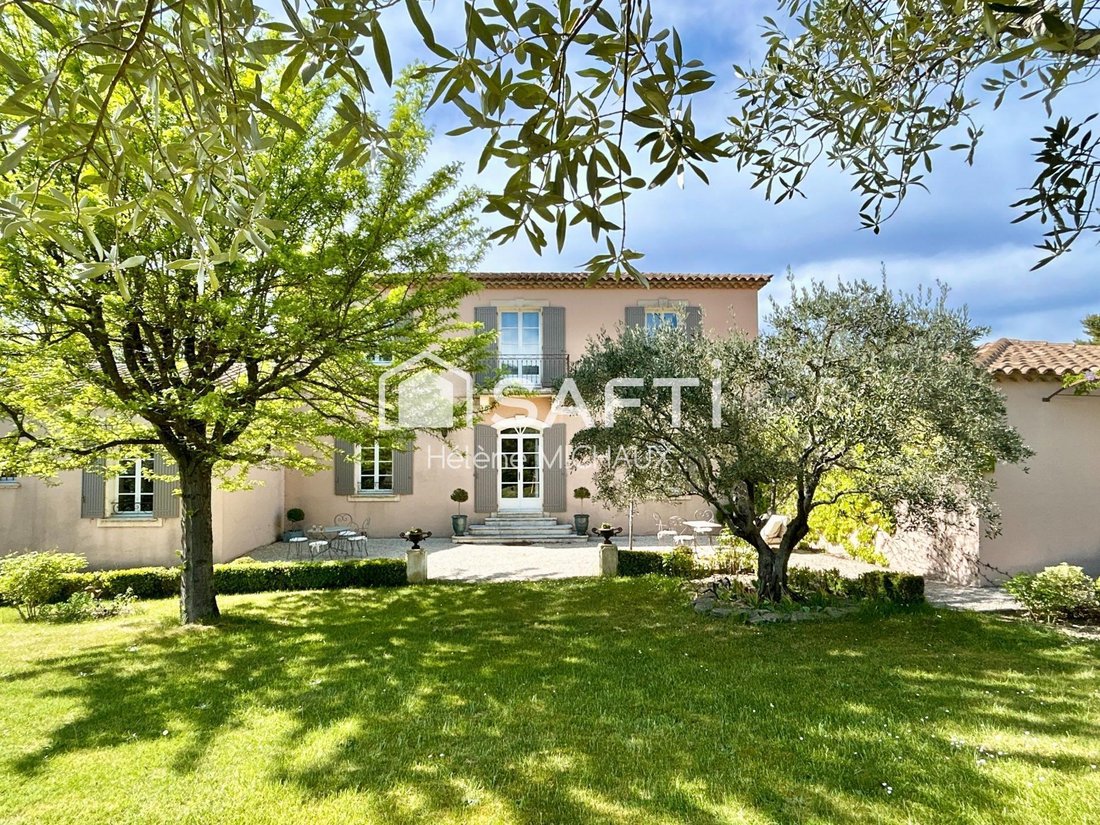 Haus in Malaucène, Provence-Alpes-Côte d'Azur, Frankreich 1 - 18412869