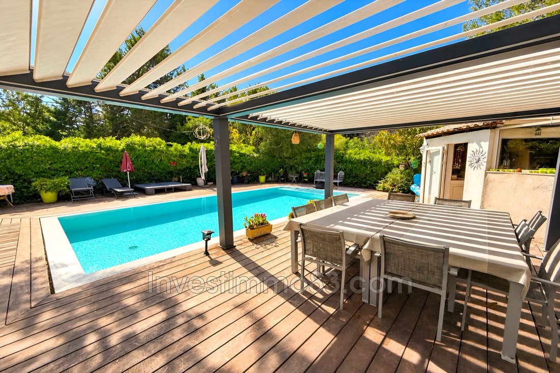 Villa in Pourrieres, Provence-Alpes-Côte d'Azur, France 2 - 19021441