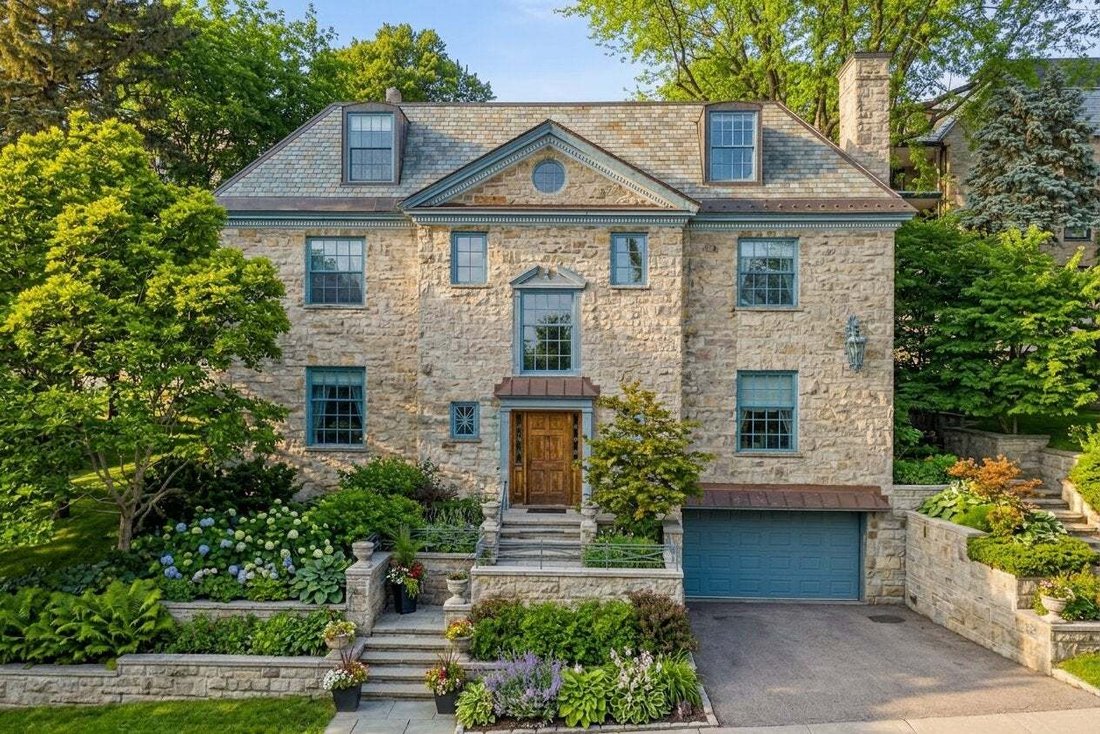 House in Westmount, Quebec, Canada 1 - 19025246