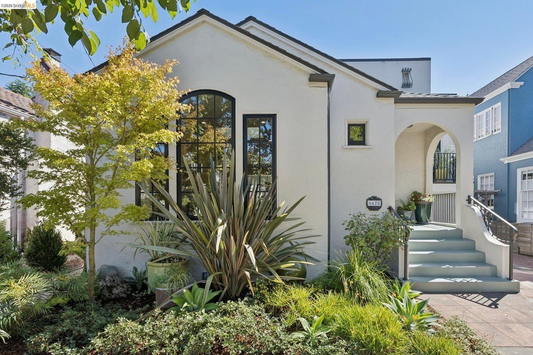 House in Oakland, California, United States 1 - 19031774