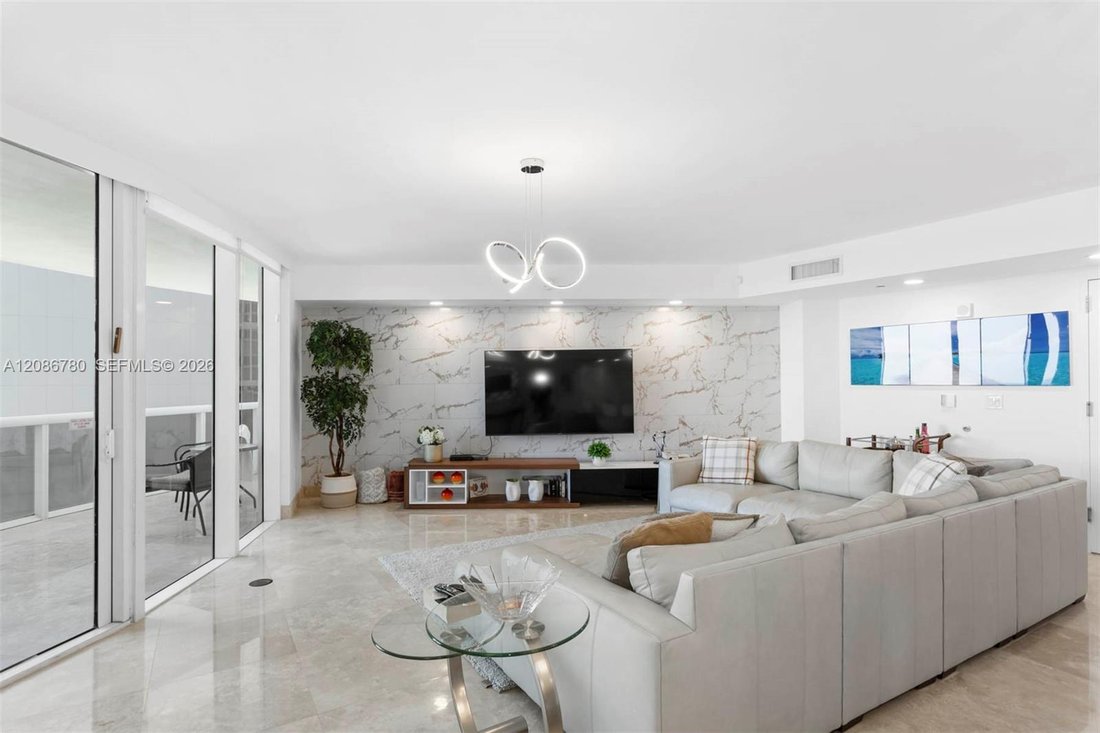 Condo in Golden Beach, Florida, United States 2 - 19024974