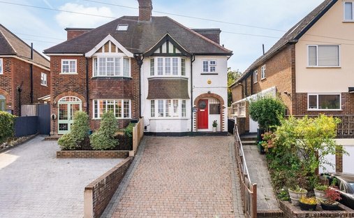 House in Dorking, England 1