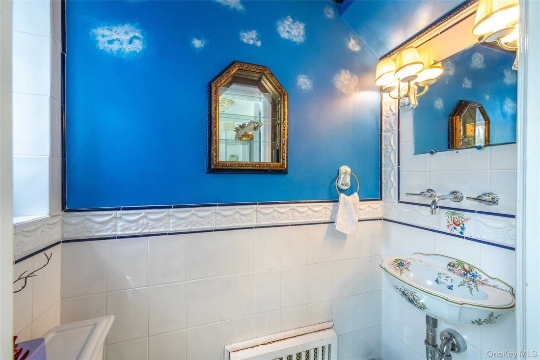 House in New Rochelle, New York, United States 4 - 19026558