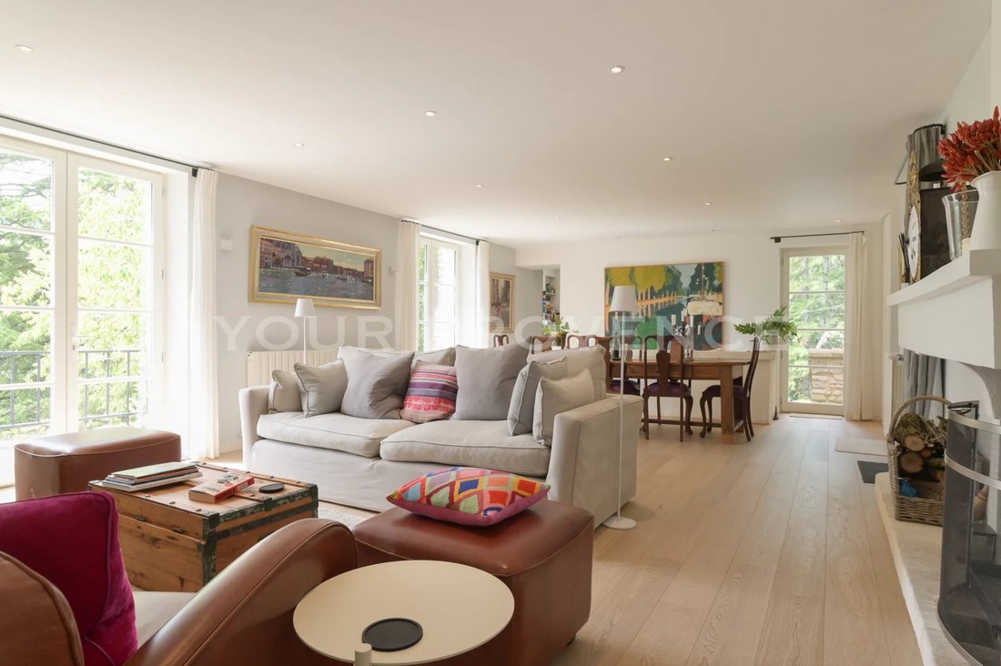 Estate in Goult, Provence-Alpes-Côte d'Azur, France 4 - 19032799