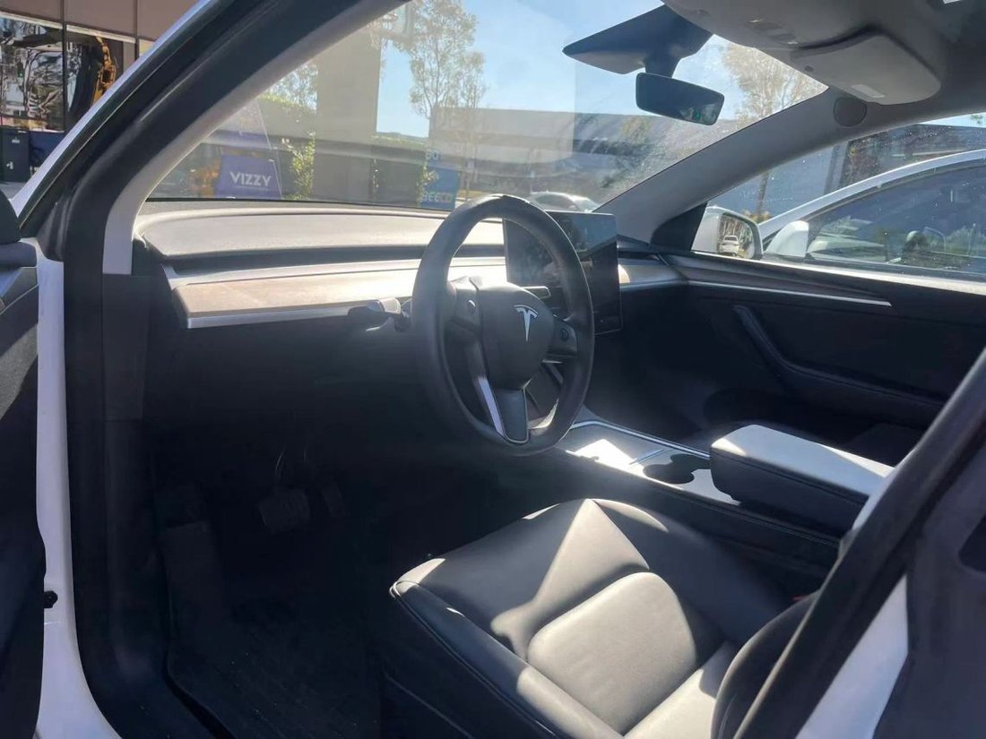 Suv in Costa Mesa, CA, United States 3 - 19032899