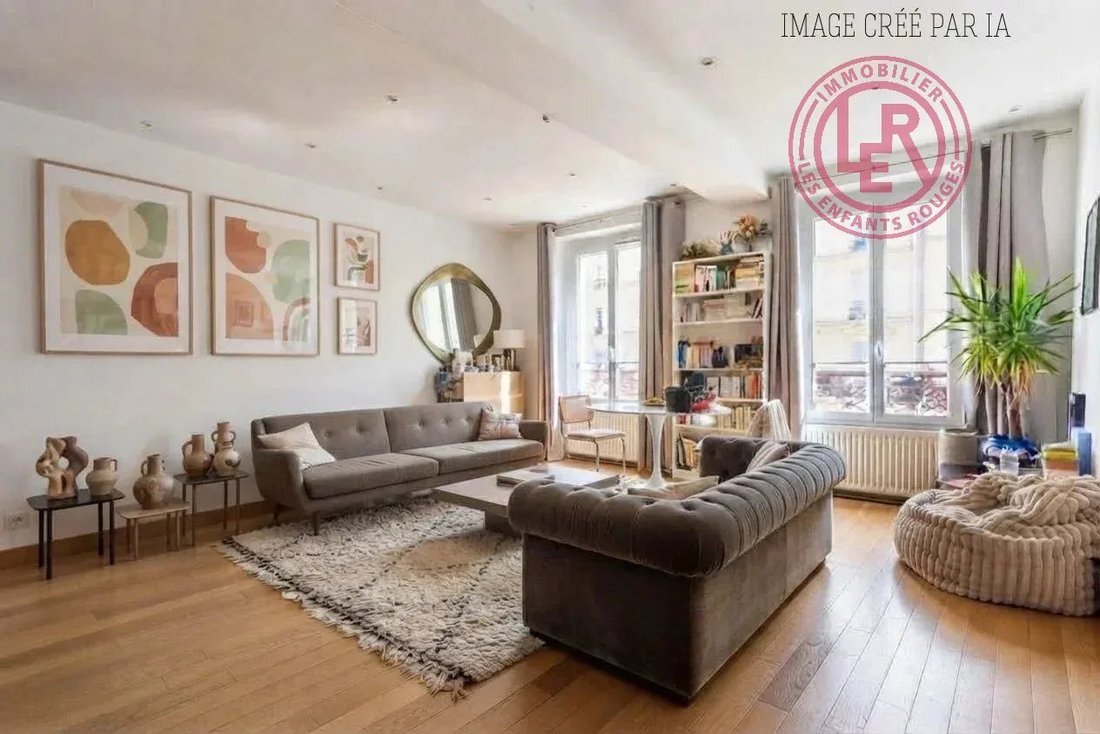 Apartment in Porte Saint Denis-Paradis, Paris 10e Arrondissement, Paris 2 - 19030870