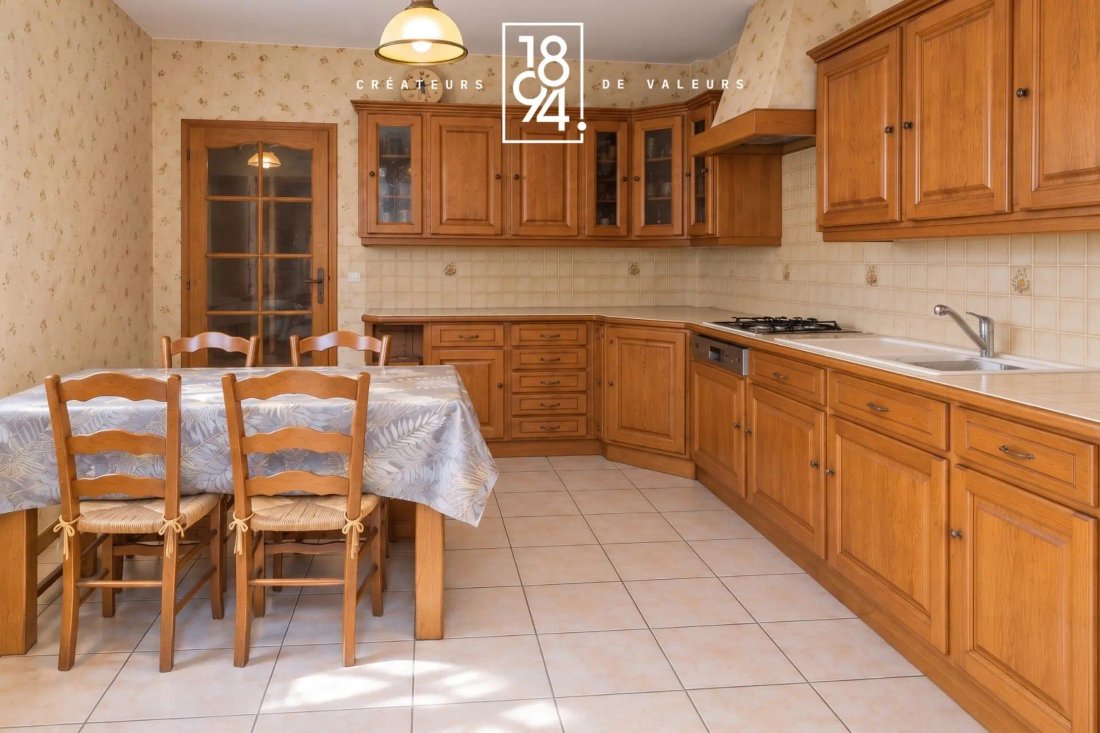 Maison à Challes-les-Eaux, Auvergne-Rhône-Alpes, France 4 - 19032671