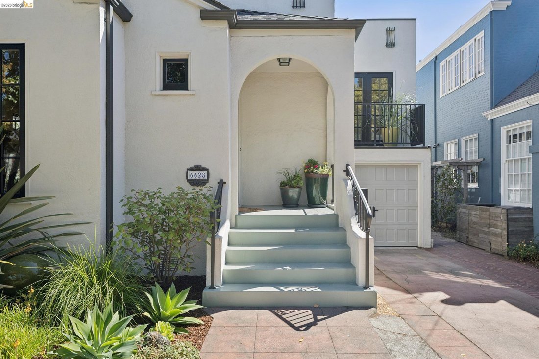 House in Oakland, California, United States 3 - 19031774