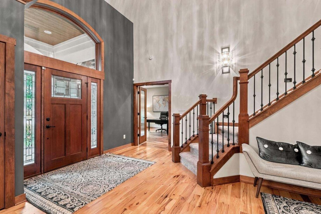 House in Thiensville, Wisconsin, United States 4 - 19023077