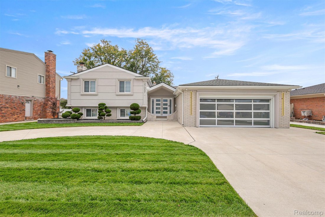 House in Dearborn, Michigan, United States 2 - 19029337