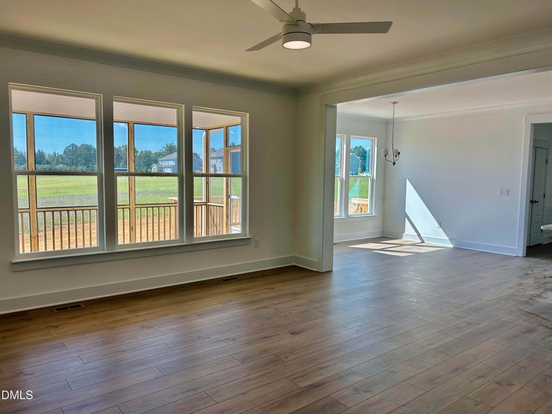 House in Four Oaks, North Carolina, United States 5 - 18285042