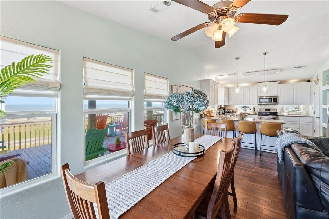 House in Bolivar Peninsula, Texas, United States 4 - 19021298