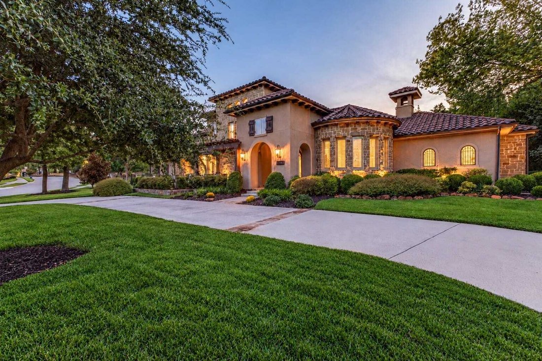 House in Grapevine, Texas, United States 1 - 19026539