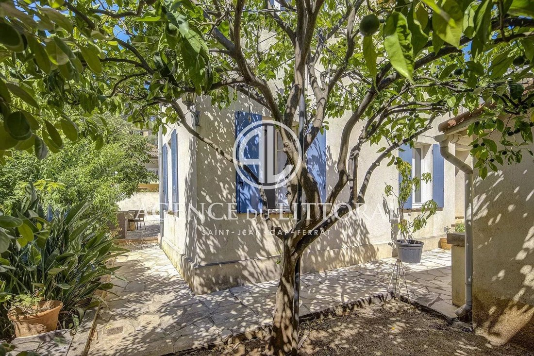 House in Saint-Jean-Cap-Ferrat, Provence-Alpes-Côte d'Azur, France 4 - 18447640