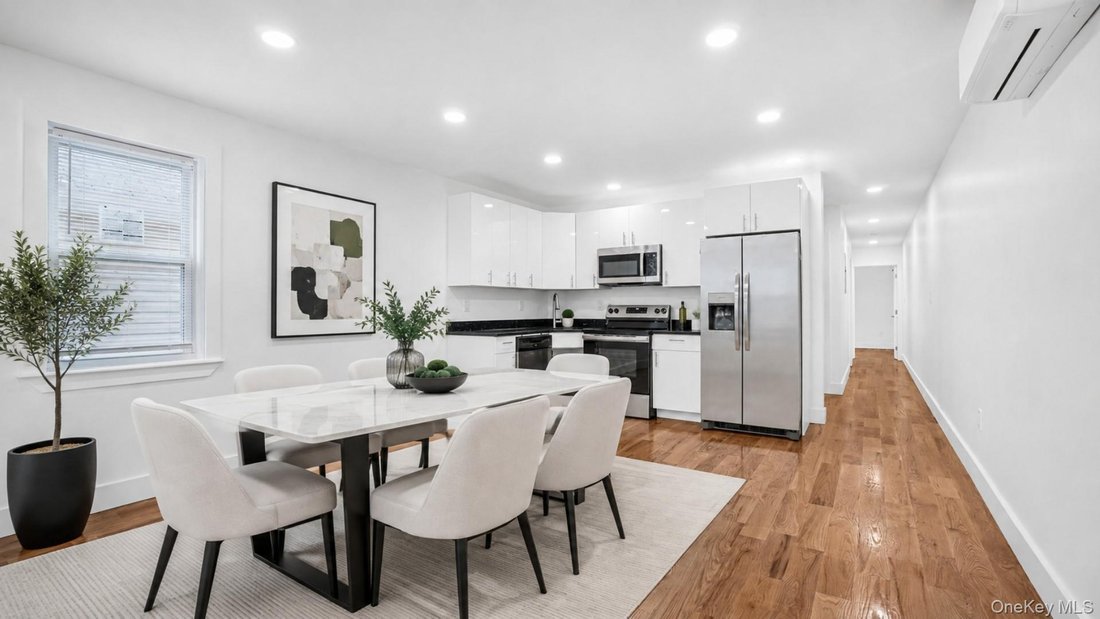 House in New York, New York, United States 2 - 19023493