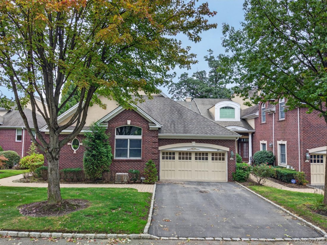 Condo in Manhasset, New York, United States 1 - 19021139
