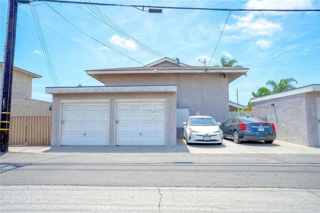 Garden Grove, California, United States 4 - 19024484