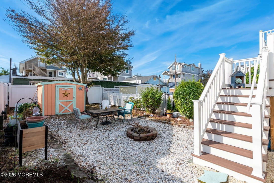 House in Seaside Park, New Jersey, United States 4 - 19030581