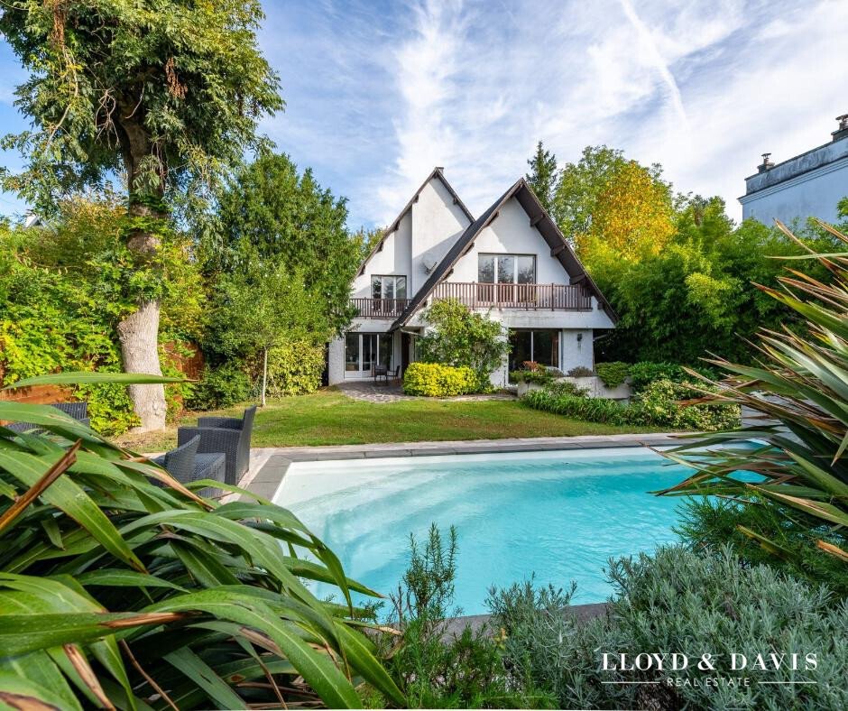House in Bourg-La Feuillaume Nord, La Celle-Saint-Cloud, France 1 - 19026686