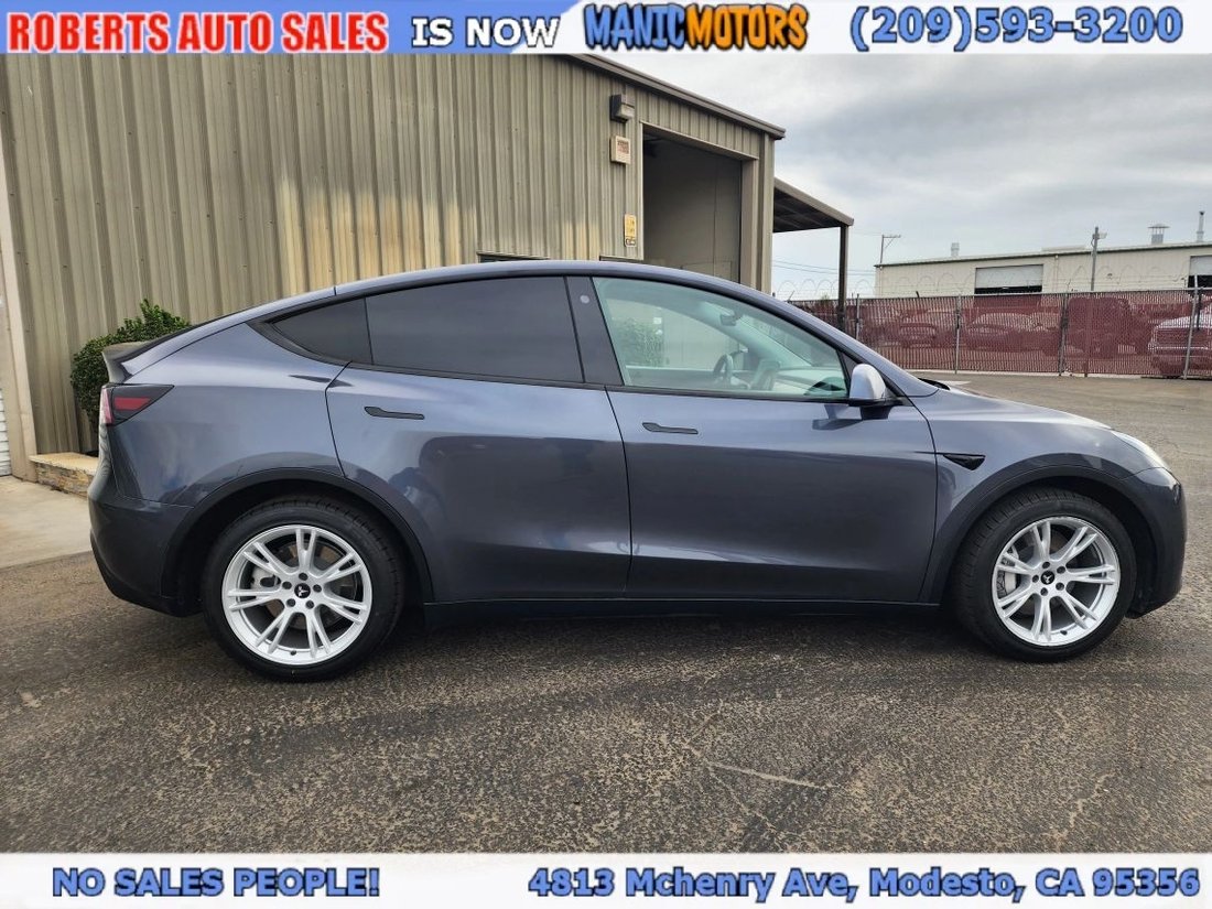 Suv in Modesto, CA, United States 2 - 18975260