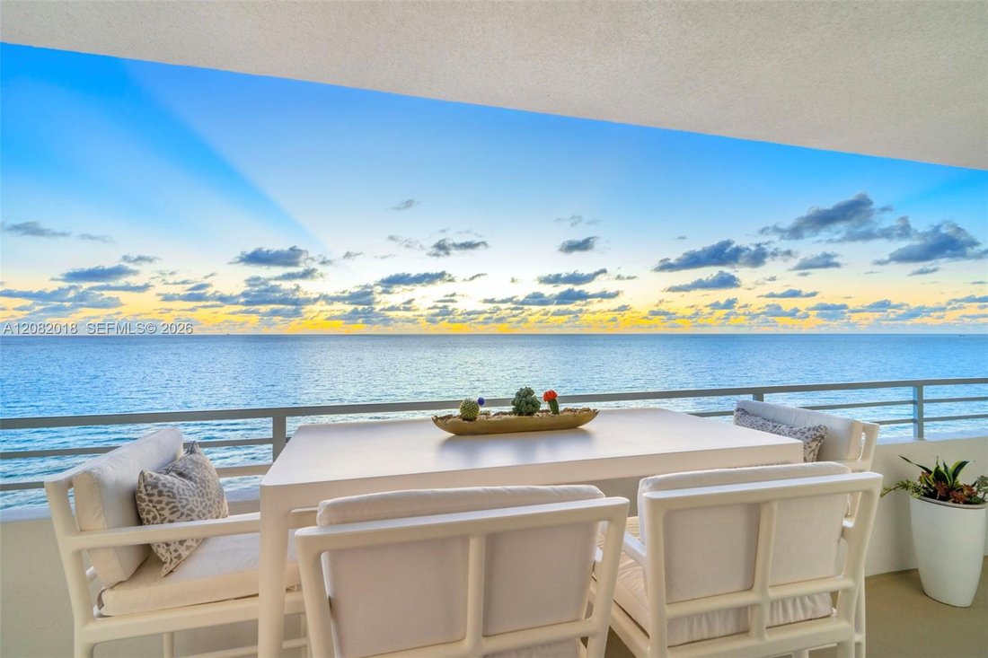 Condo in Miami Beach, Florida, United States 4 - 19025090