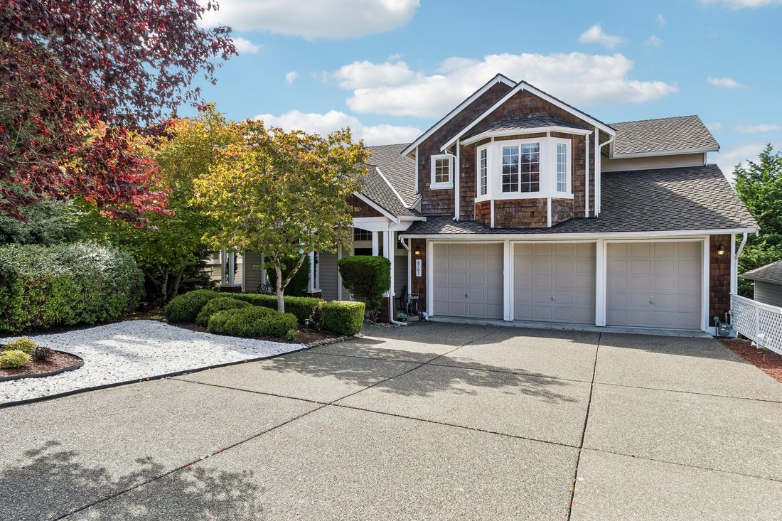 House in Newcastle, Washington, United States 1 - 19021472