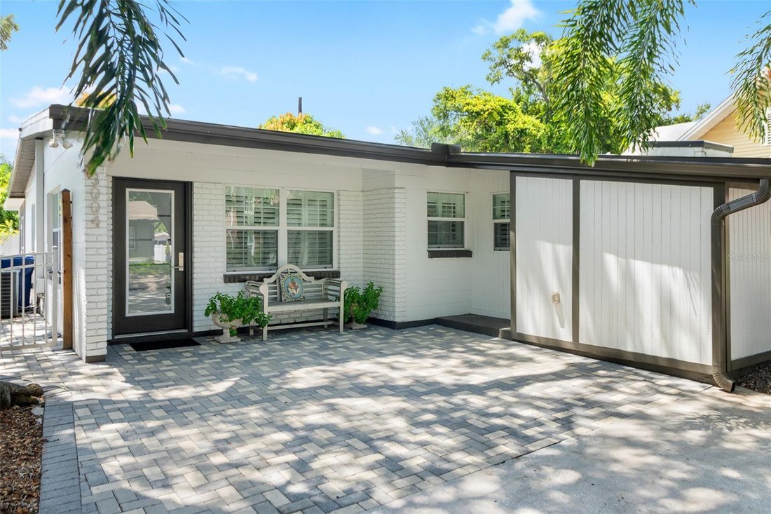 House in Tampa, Florida, United States 1 - 19030967