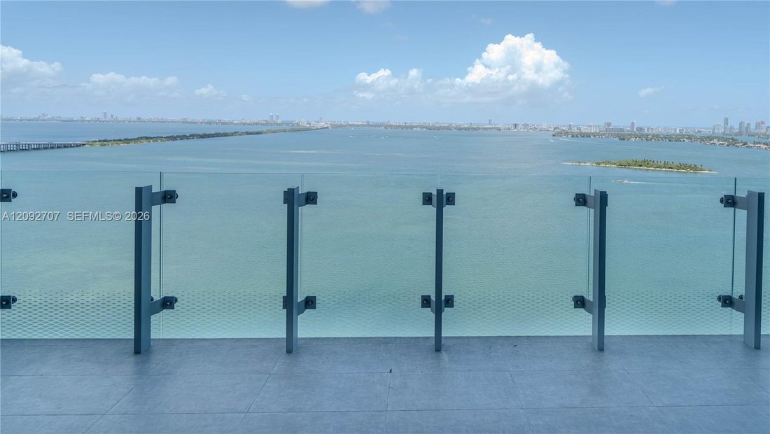 Condo in Miami, Florida, United States 1 - 19025174