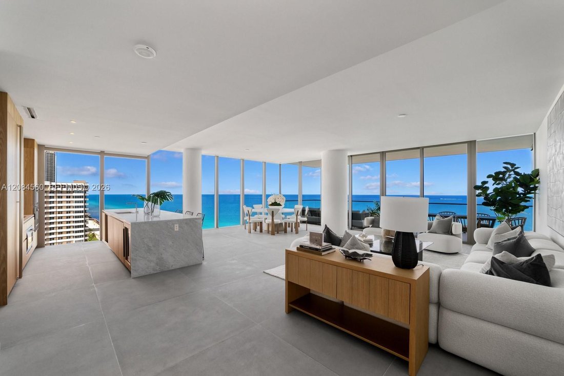 Condo in Hallandale Beach, Florida, United States 2 - 19025006