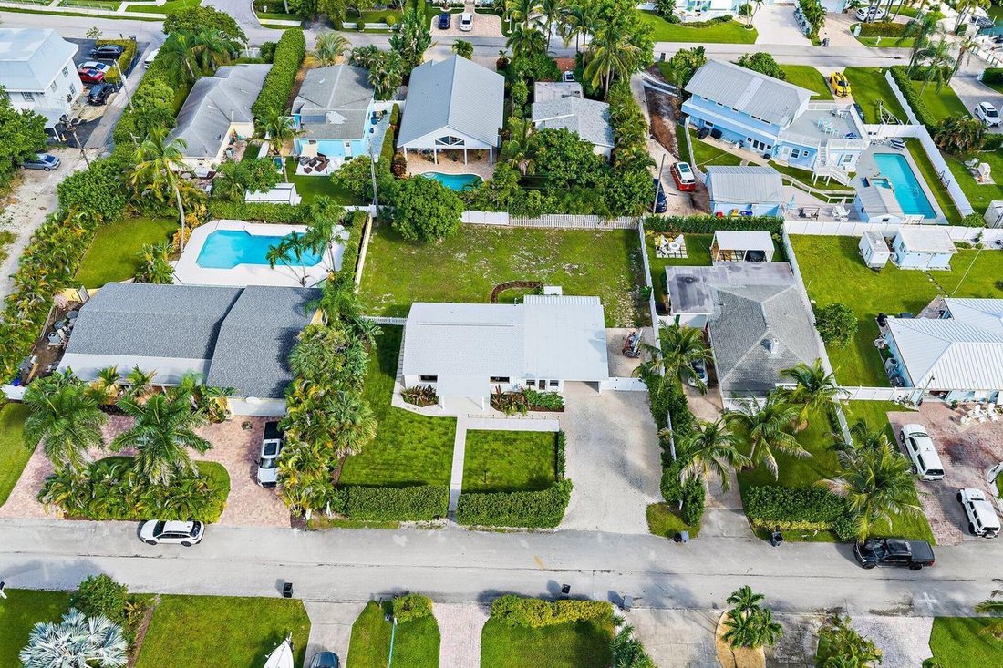 House in Tequesta, Florida, United States 3 - 19030398