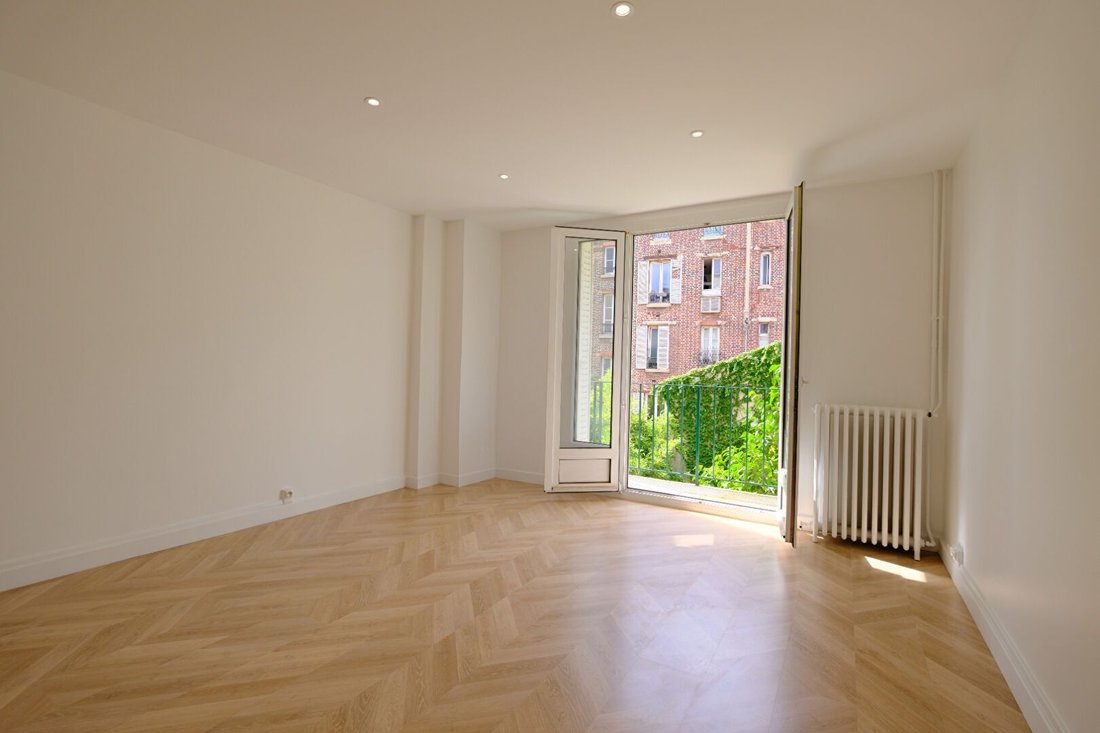 Wohnung in Plateau Ouest, Suresnes, Frankreich 5 - 19032811