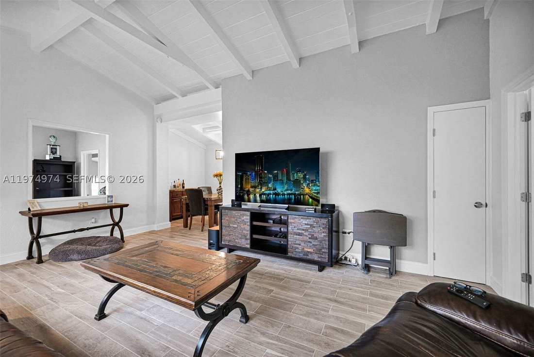 House in Miami, Florida, United States 4 - 17350344