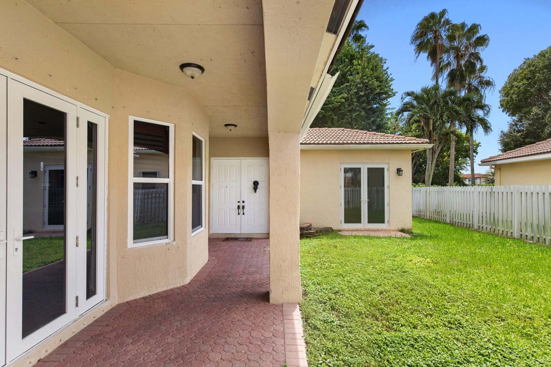 House in Miramar, Florida, United States 3 - 19020739