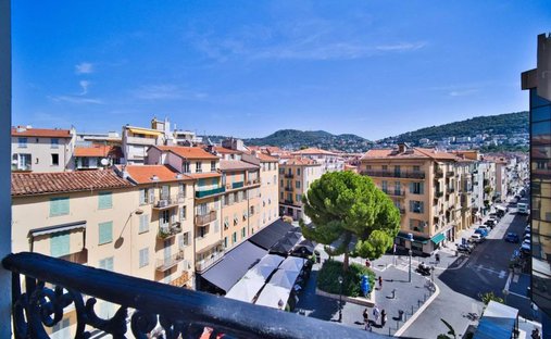 Apartamento en San Roque, Niza, Francia 1