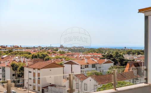 Apartment in Carcavelos e Parede, Lisbon, Portugal 1