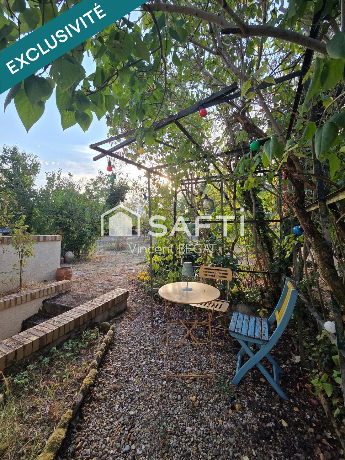 House in Moret-Loing-et-Orvanne, Ile-de-France, France 3 - 19028609