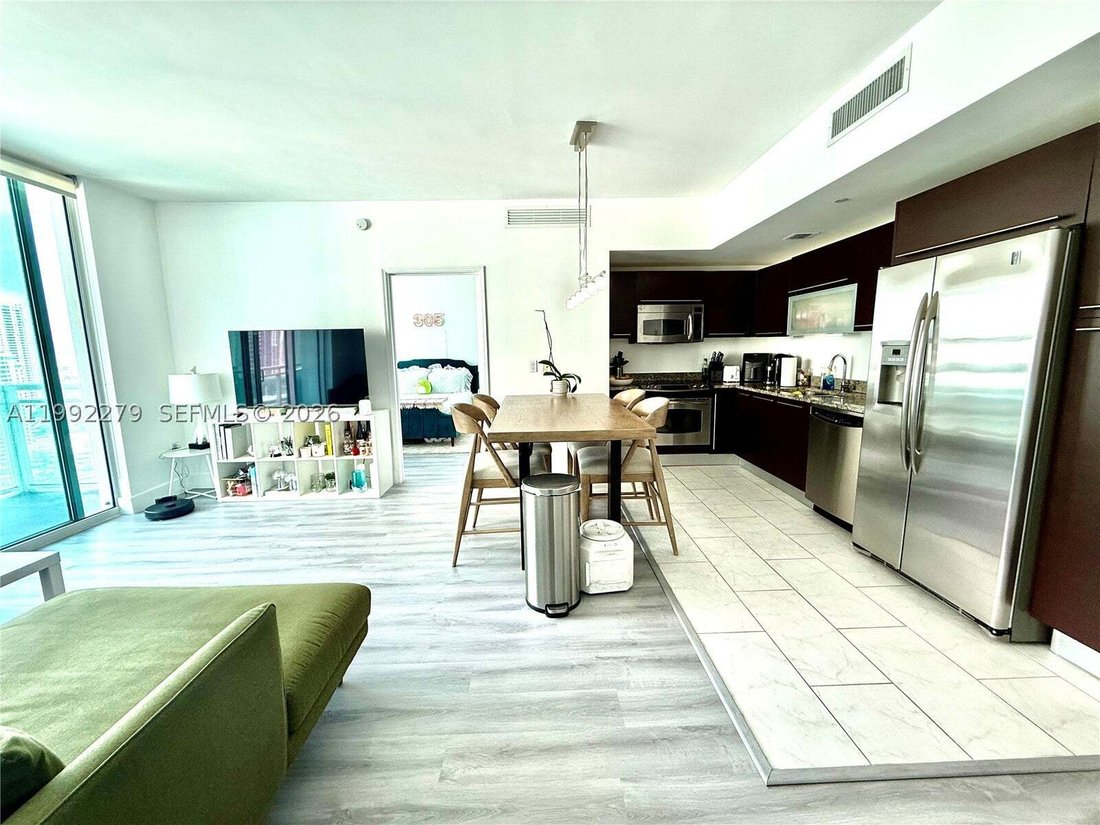 Condo in Miami, Florida, United States 1 - 17686810