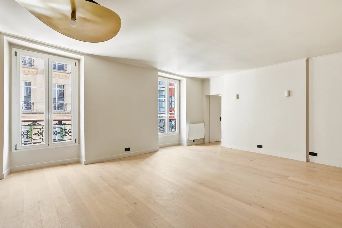 Apartment in Trudaine-Maubeuge, Paris 9e Arrondissement, Paris 5 - 19029976