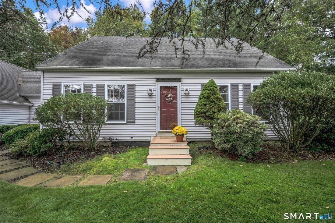 House in Wallingford, Connecticut, United States 4 - 19027719