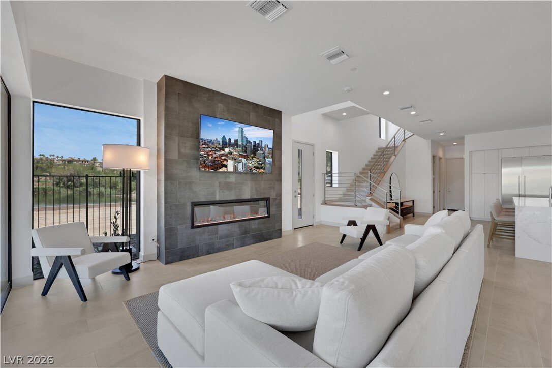 House in Henderson, Nevada, United States 2 - 19026403