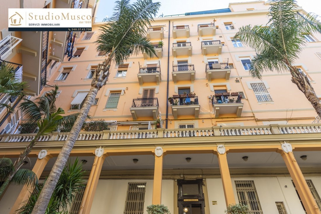 Appartement à Vomero, Naples, Campanie 4 - 19033618