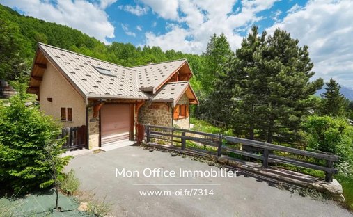 Casa a Saint-Chaffrey, Provenza-Alpi-Costa Azzurra, Francia 1