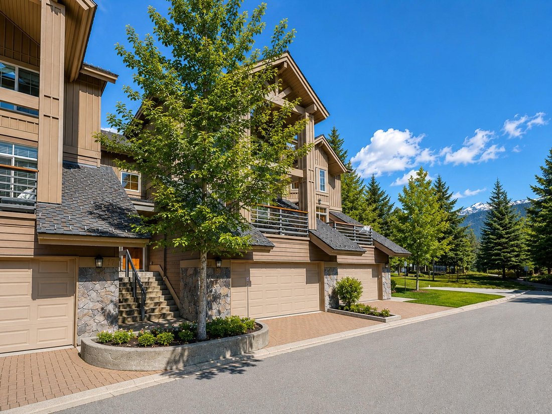 Townhouse in Whistler, British Columbia, Canada 1 - 19035047