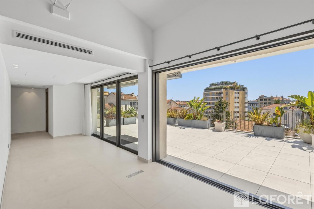 Apartment in Cannes, Provence-Alpes-Côte d'Azur, France 5 - 19022052