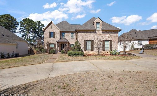 House in Madison, Mississippi, United States 1
