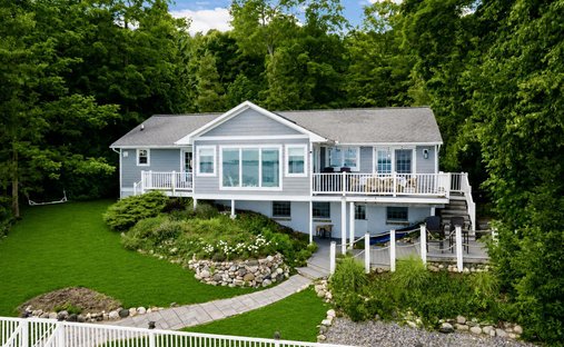 Haus in Suttons Bay, Michigan, Vereinigte Staaten 1