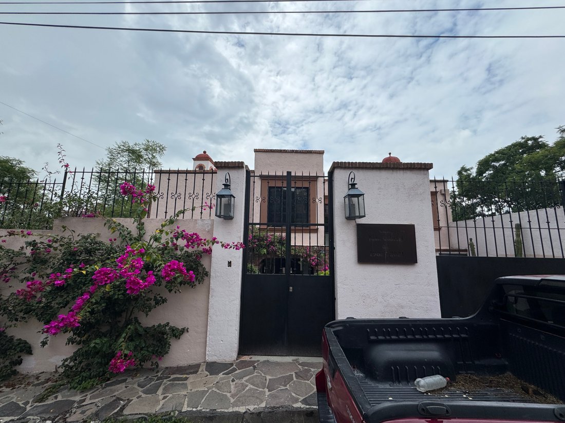 House in San Miguel de Allende, Guanajuato, Mexico 1 - 19022641