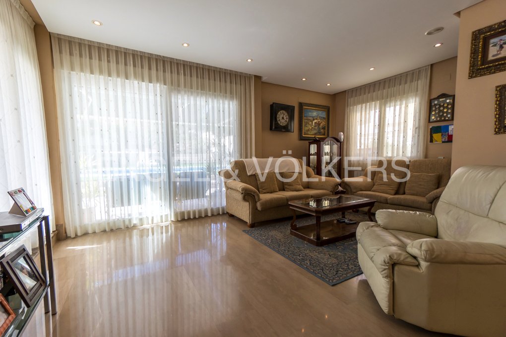 Villa in Alicante, Valencian Community, Spain 2 - 19028627