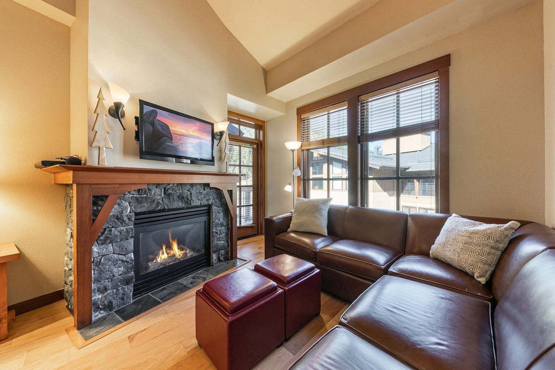 Maison à Squaw Valley, Californie, États-Unis 4 - 19035231